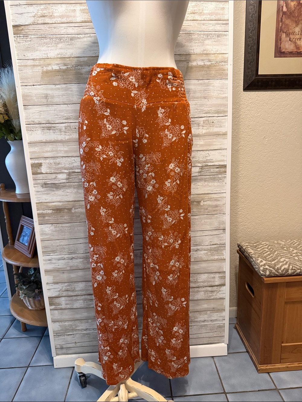 Women's Rust Floral Wide-Leg Pant beach vacation XS